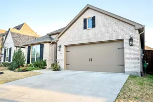 1525 Jocelyn Dr, Fort Worth, TX 76052 - Photo 2