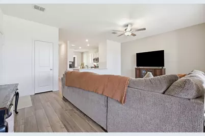 3012 Paruament Drive, Denton, TX 76207 - Photo 4