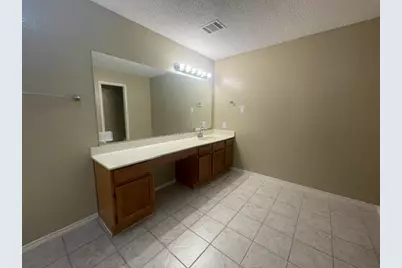 1226 Hudgins Street #A, Grapevine, TX 76051 - Photo 16