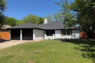 108 Amory Dr, Benbrook, TX 76126 - Photo 1