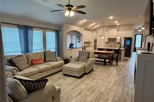 729 Oakleaf Dr, Midlothian, TX 76065 - Photo 6