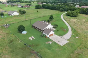 4689 Co Rd 2720, Caddo Mills, TX 75135 - Photo 38