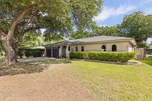 6029 Harrison Way, Watauga, TX 76148 - Photo 2