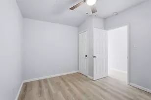 1813 Crockett St, Garland, TX 75042 - Photo 24