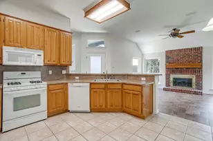3820 Misty Glen Ct, Bedford, TX 76021 - Photo 18
