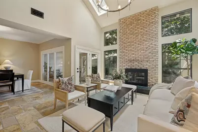 4390 Cochran Chapel Circle, Dallas, TX 75209 - Photo 2
