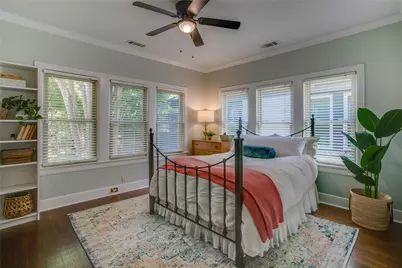 919 Salmon Drive, Dallas, TX 75208 - Photo 18