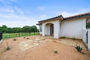 2108 W Sherman Dr, Aubrey, TX 76227 - Photo 4