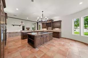 2108 W Sherman Dr, Aubrey, TX 76227 - Photo 6