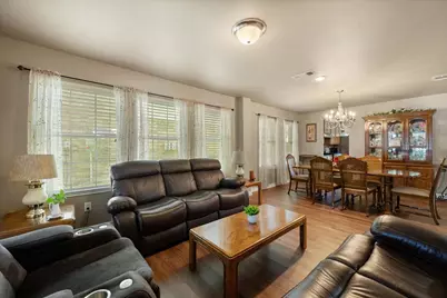 2739 Ferdinand, Grand Prairie, TX 75054 - Photo 4