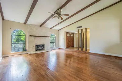 605 Via Del Sur, Mesquite, TX 75150 - Photo 4