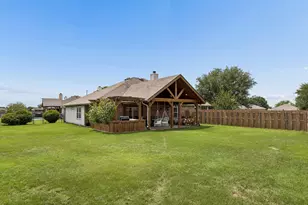 13724 Trail Break Dr, Fort Worth, TX 76052 - Photo 36