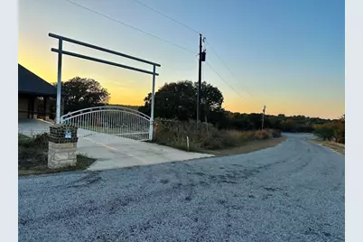 107 Rock Salt Court, Springtown, TX 76082 - Photo 18