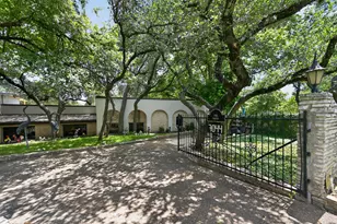 7044 Comanche Trail, Austin, TX 78732 - Photo 26