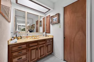 7044 Comanche Trail, Austin, TX 78732 - Photo 22