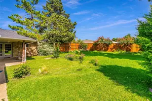902 Dunbarton Dr, Richardson, TX 75081 - Photo 10