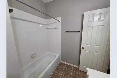 1344 Wentworth Drive, Lewisville, TX 75067 - Photo 10