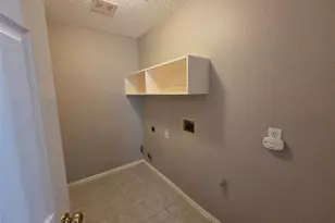 1344 Wentworth Dr, Lewisville, TX 75067 - Photo 6