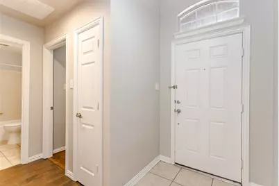 10041 Daly Drive, Fort Worth, TX 76053 - Photo 4