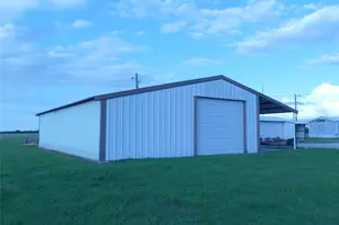 644 Mac's Grocery Rd, Bowie, TX 76230 - Photo 16
