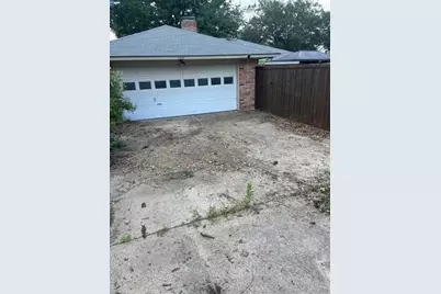 208 Connie Drive, DeSoto, TX 75115 - Photo 12