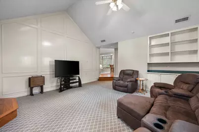 705 Kyle Drive, Arlington, TX 76011 - Photo 14