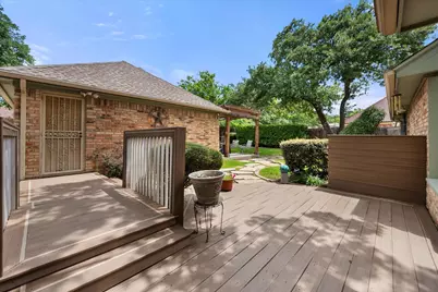 705 Kyle Drive, Arlington, TX 76011 - Photo 32