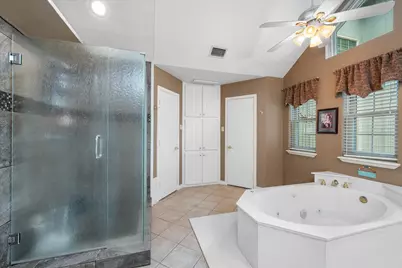 705 Kyle Drive, Arlington, TX 76011 - Photo 24