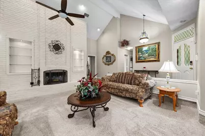 705 Kyle Drive, Arlington, TX 76011 - Photo 8