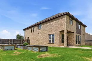 229 Prairie Dog Dr, Godley, TX 76044 - Photo 4