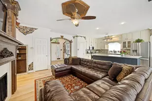 725 Crested Butte Trail, Flower Mound, TX 75028 - Photo 4