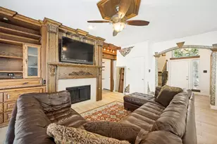 725 Crested Butte Trail, Flower Mound, TX 75028 - Photo 16