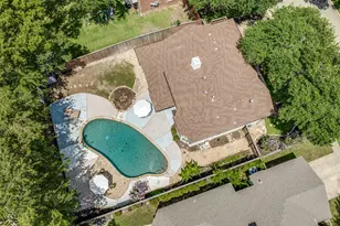 725 Crested Butte Trail, Flower Mound, TX 75028 - Photo 20