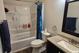 202 E Denton Dr, Euless, TX 76039 - Photo 14