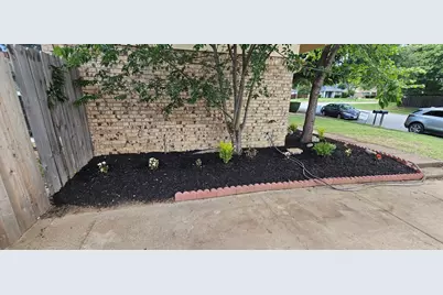 202 E Denton Drive, Euless, TX 76039 - Photo 4