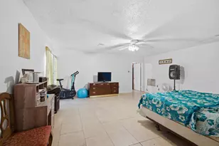 605 W 8th St, Irving, TX 75060 - Photo 12