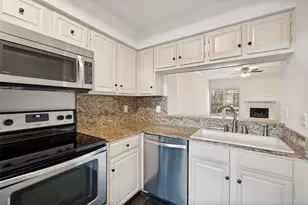 5740 Martel Ave, Dallas, TX 75206 - Photo 10