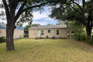 3324 James Ave, Fort Worth, TX 76110 - Photo 12