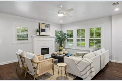 1050 N Windomere Avenue, Dallas, TX 75208 - Photo 8