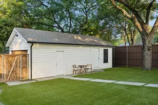 1050 N Windomere Ave, Dallas, TX 75208 - Photo 28