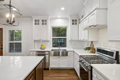 1050 N Windomere Avenue, Dallas, TX 75208 - Photo 20