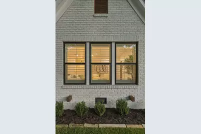 1050 N Windomere Avenue, Dallas, TX 75208 - Photo 4