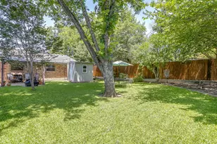 3825 Twilight Dr S, Benbrook, TX 76116 - Photo 32