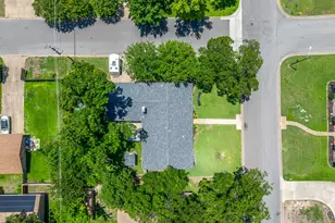 3825 Twilight Dr S, Benbrook, TX 76116 - Photo 40