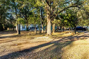 202 Forgotten Ln, Mabank, TX 75156 - Photo 32