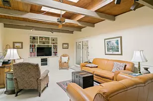2731 Wagonwheel Dr, Carrollton, TX 75006 - Photo 10