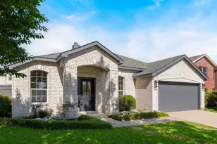 801 Sussex Dr, McKinney, TX 75071 - Photo 2