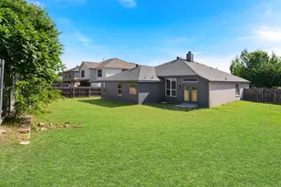 801 Sussex Dr, McKinney, TX 75071 - Photo 30