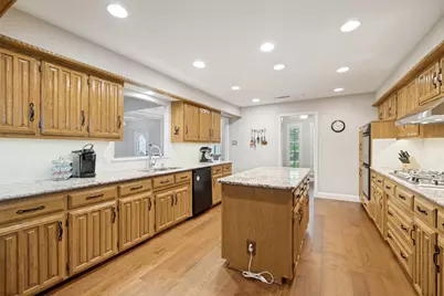 8009 Abramshire Avenue, Dallas, TX 75231 - Photo 8