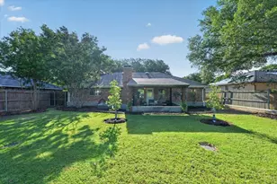 1908 Sharon Dr, Corinth, TX 76210 - Photo 24
